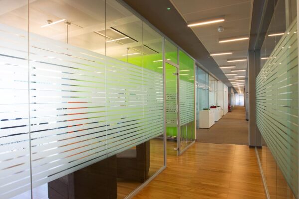 pareti-divisorie-vetro